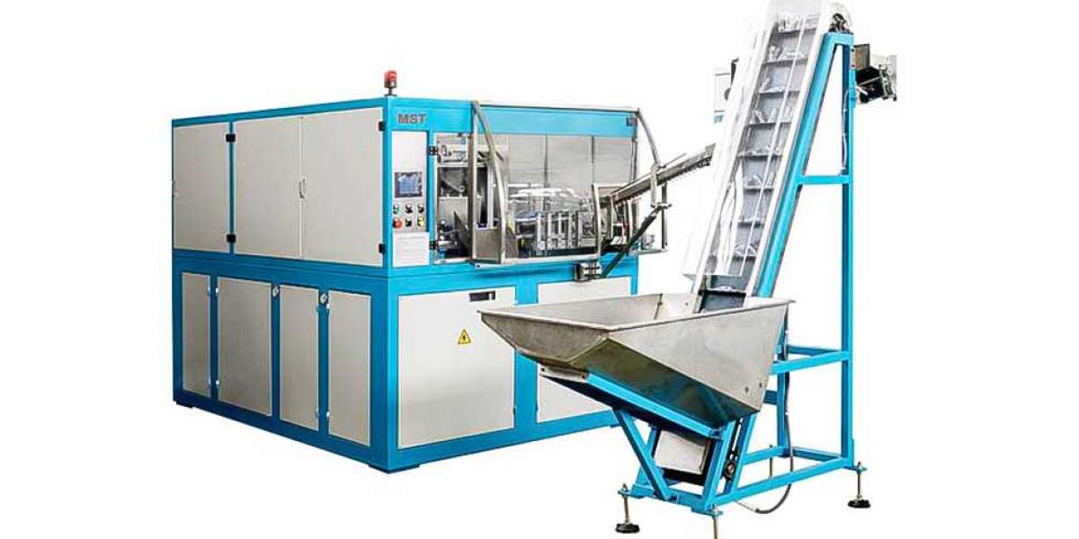 Working Principle of Bottle Blow Molding Machine