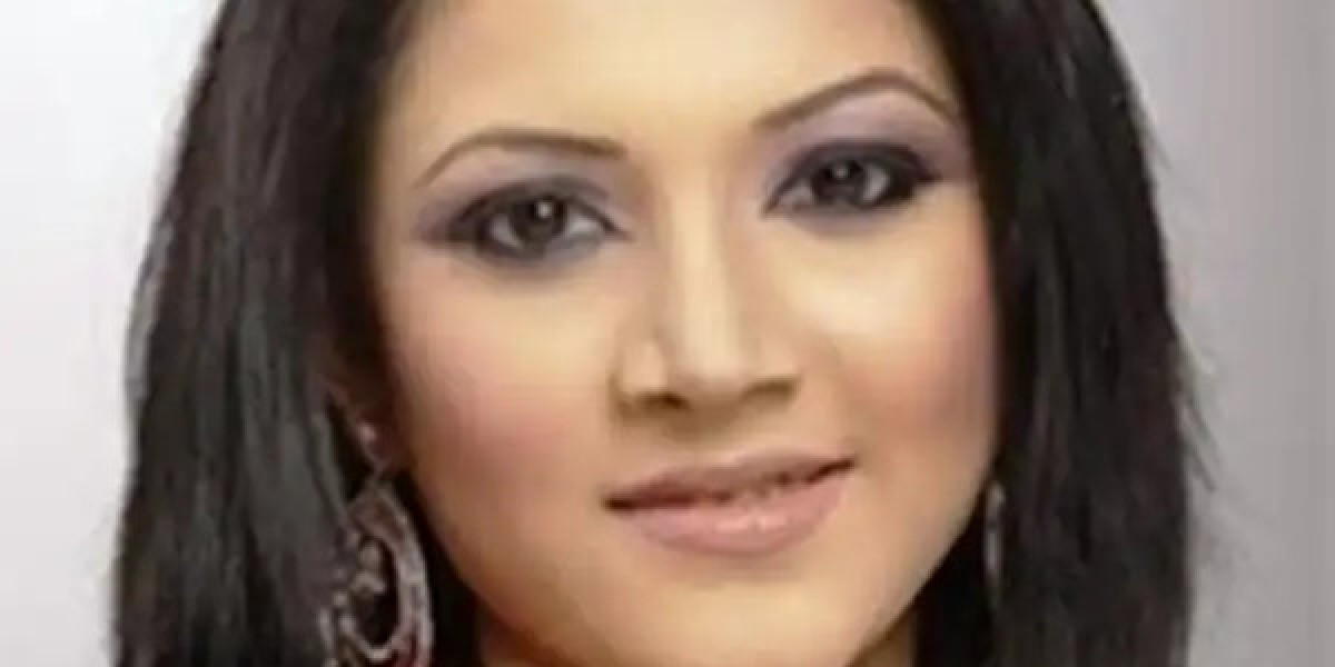Hire Escorts Service in Aerocity