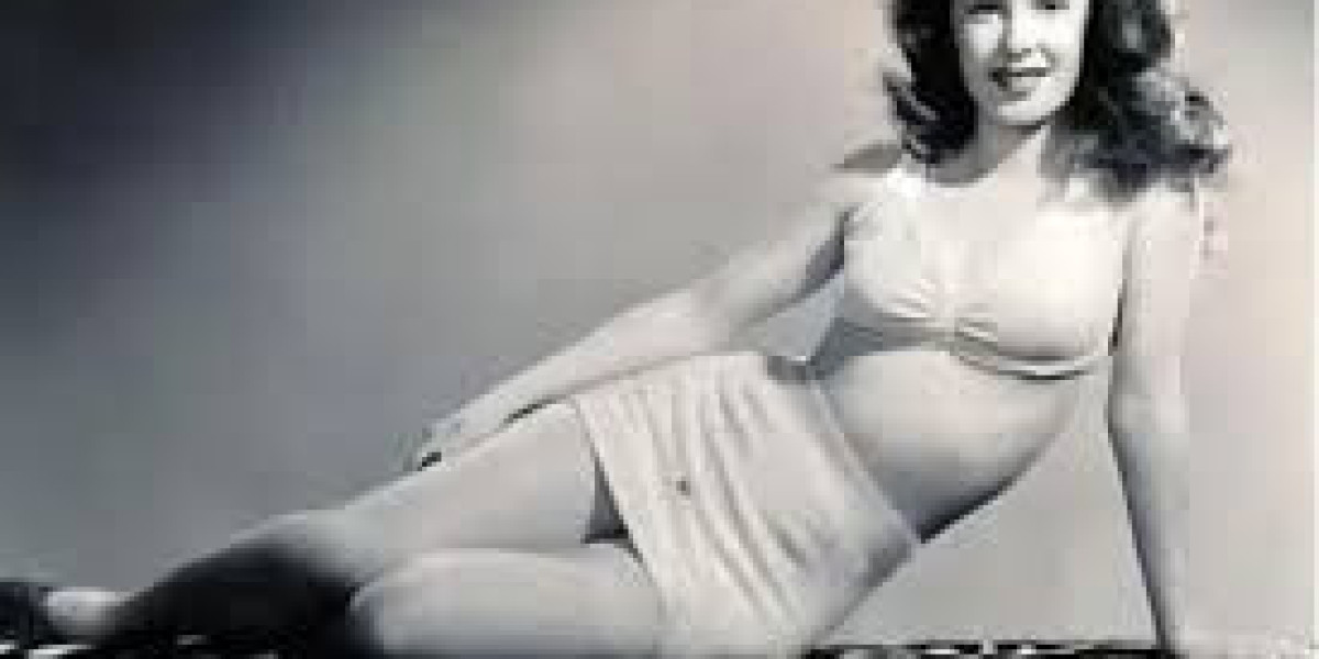 The Allure of the Original Pin Up Girl: A Timeless Icon Reimagined