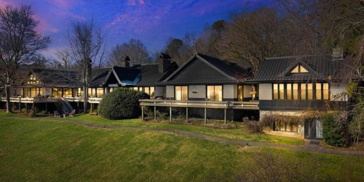 Picture-Perfect Listings with Photography in Greenville