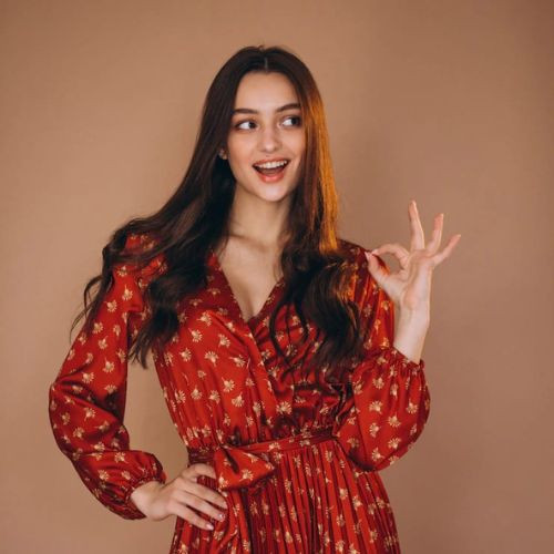 Siyona Raina Profile Picture