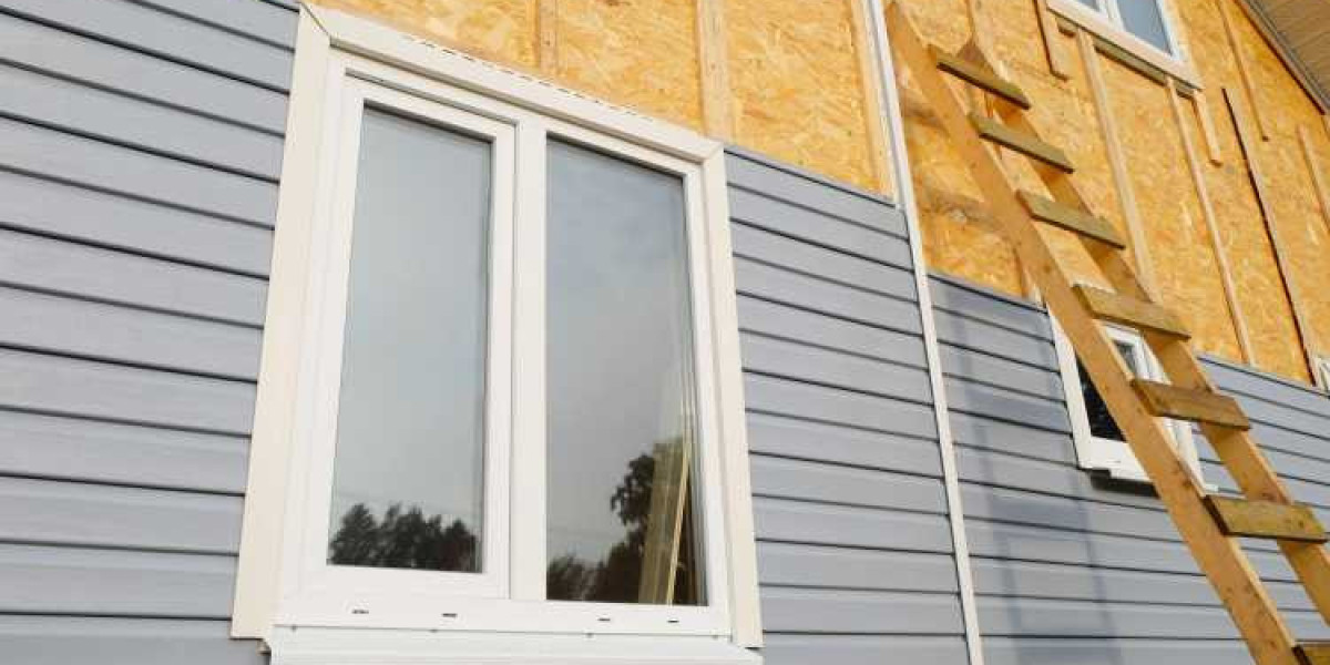 Top Signs It's Time for New Siding and Windows