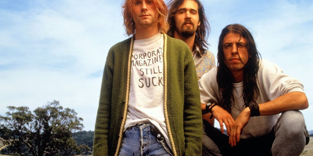 What Cultural Forces Fueled the Rise of Grunge?