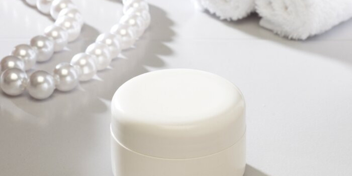Formulation Trends 2025: Insights from Leading Skin Care Manufacturers