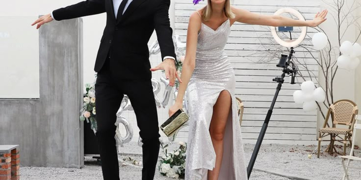 Photo Booth for Weddings and Events in Paris