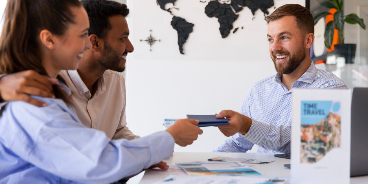Travel Agents Email List for Effective Tourism and Hospitality Marketing
