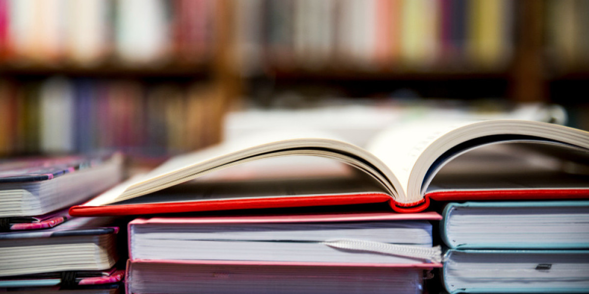 Everything You Should Know About College Student Email Lists