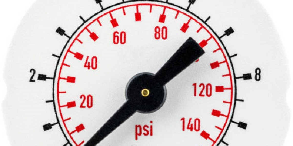 How Is a Bourdon Tube Pressure Gauge Constructed?