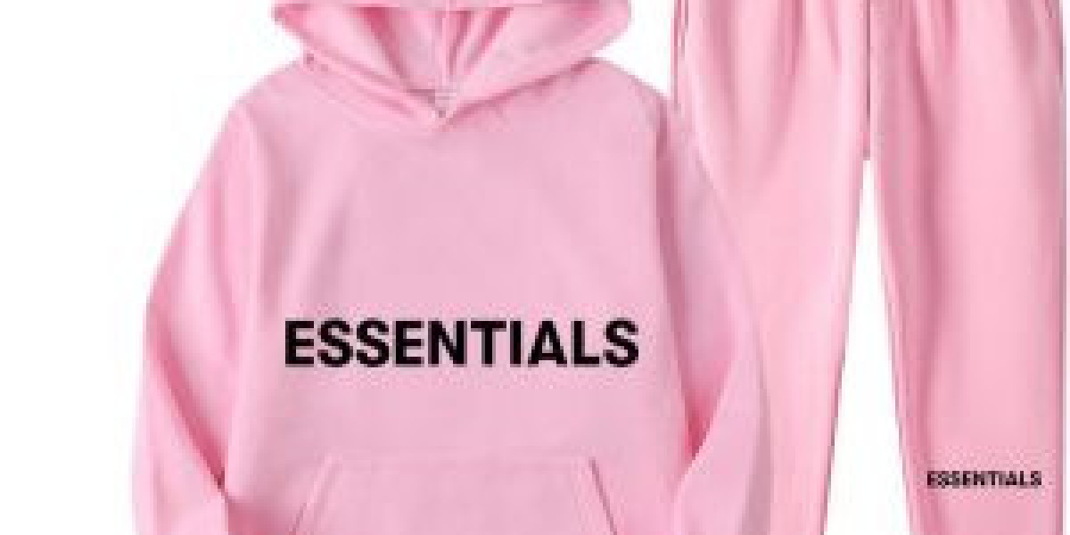 Essentials Oversized Hoodie – Relaxed Vibe, Bold Statement