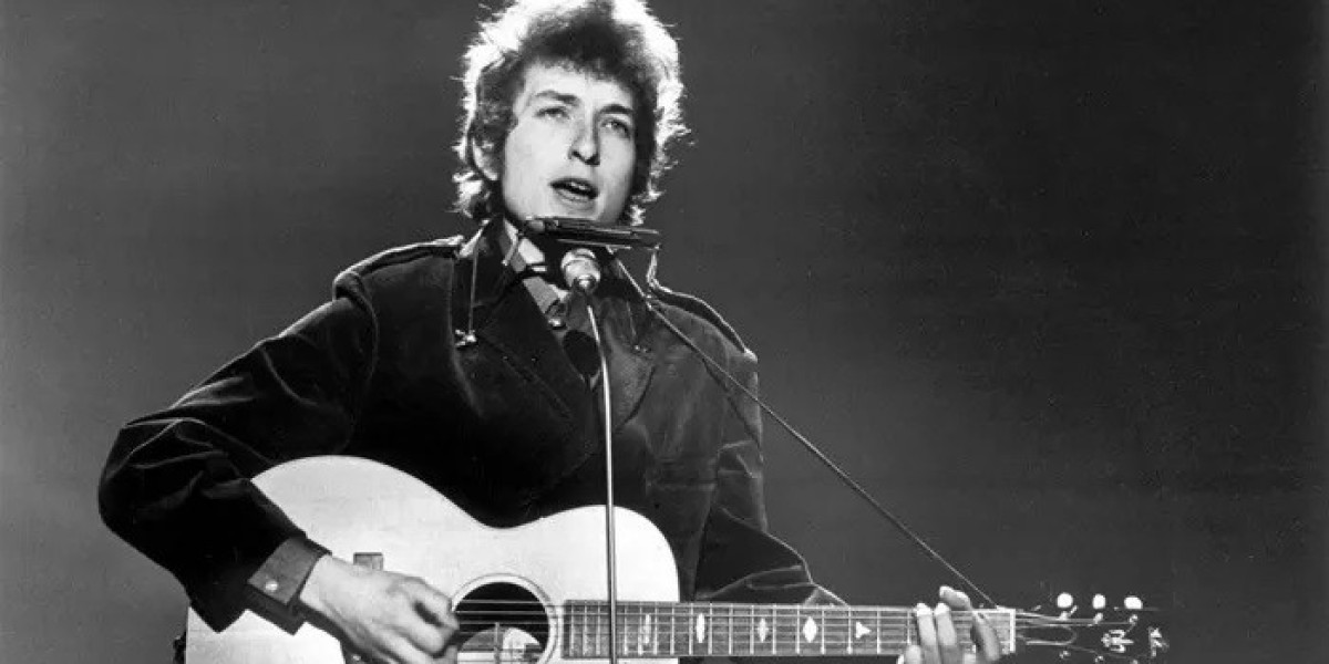 Who Is the Artist First Combined Folk Music and Rock Music?