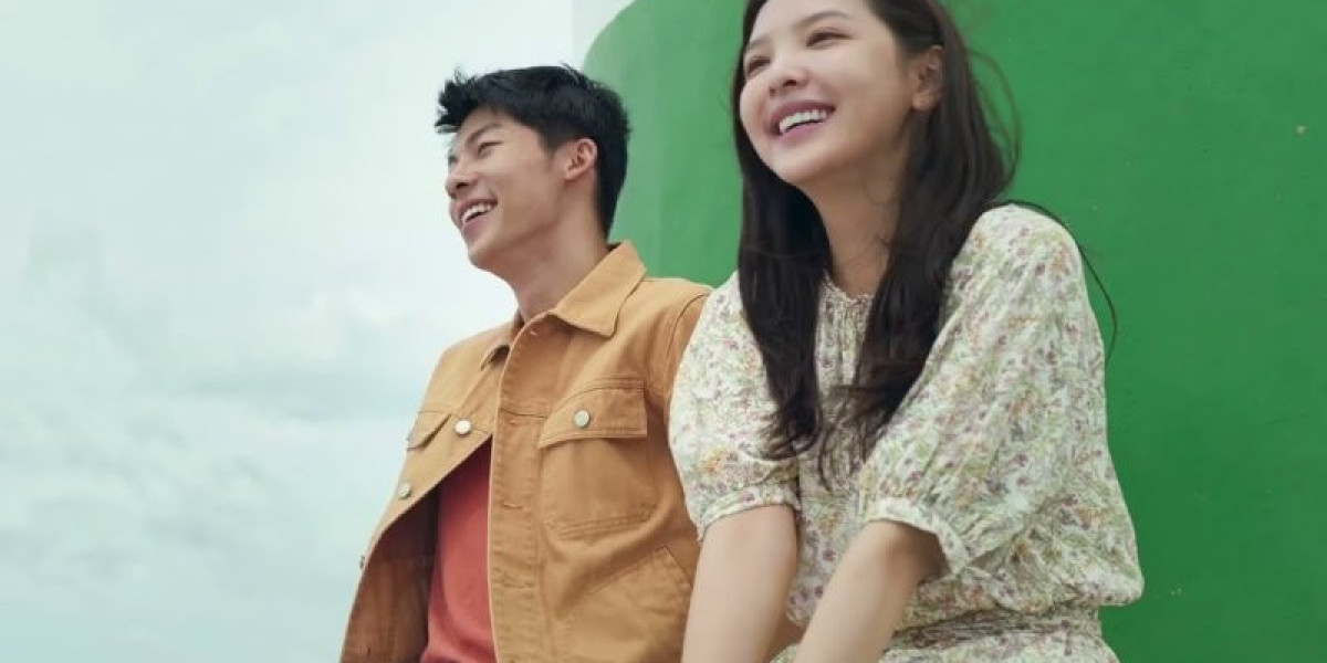 What Life Lessons Do Chinese Romance Movies Teach Audiences?
