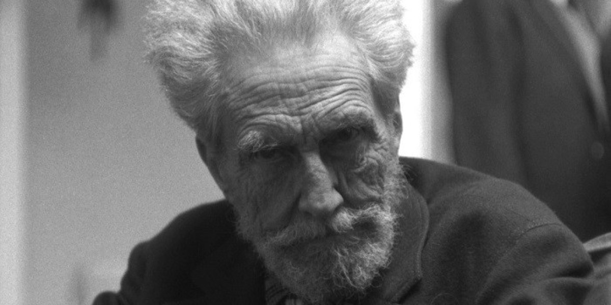 How Ezra Pound Bridged East and West