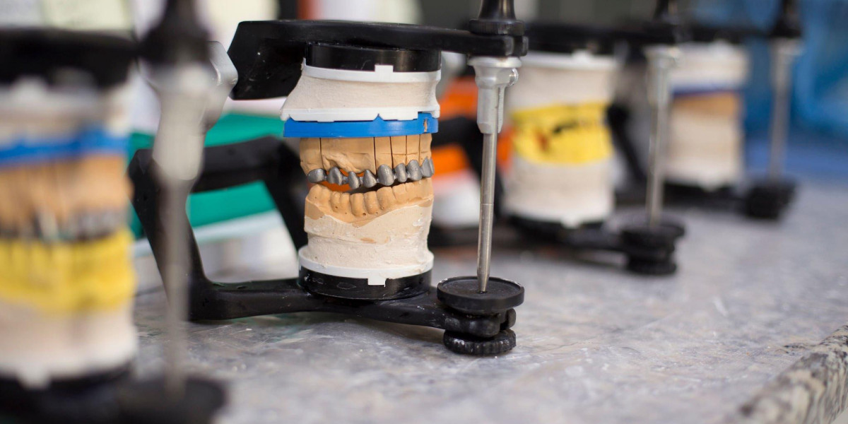 Why Every Dental Clinic Needs High-Quality Articulators for Accurate Treatment