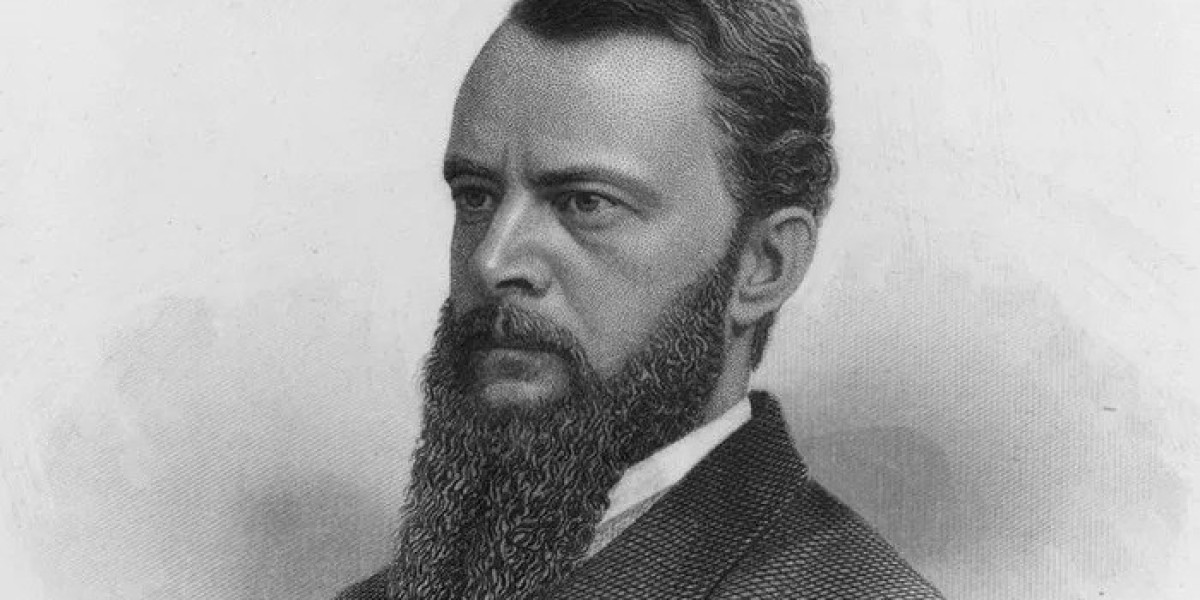 How Does Edward Lear Compare with Lewis Carroll in Nonsense Writing?