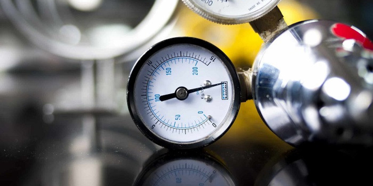 What Are Common Issues with HVAC Compound Gauges?