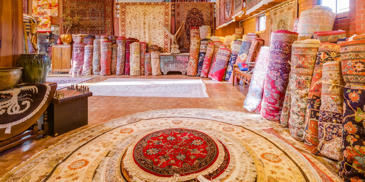 Handwoven Wool Rugs Made with Expert Skills