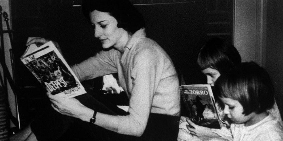 How Did Anne Sexton Explore Identity in Her Poetry?