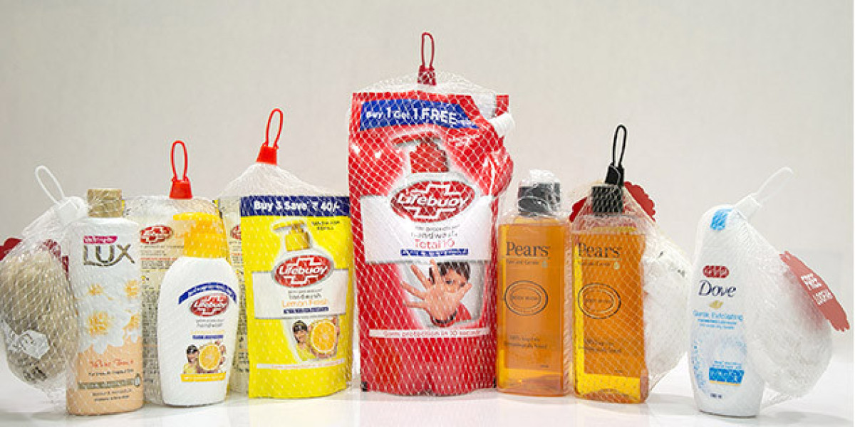 Clear Cosmetic Packaging: Boosting In-Store Buying Decisions