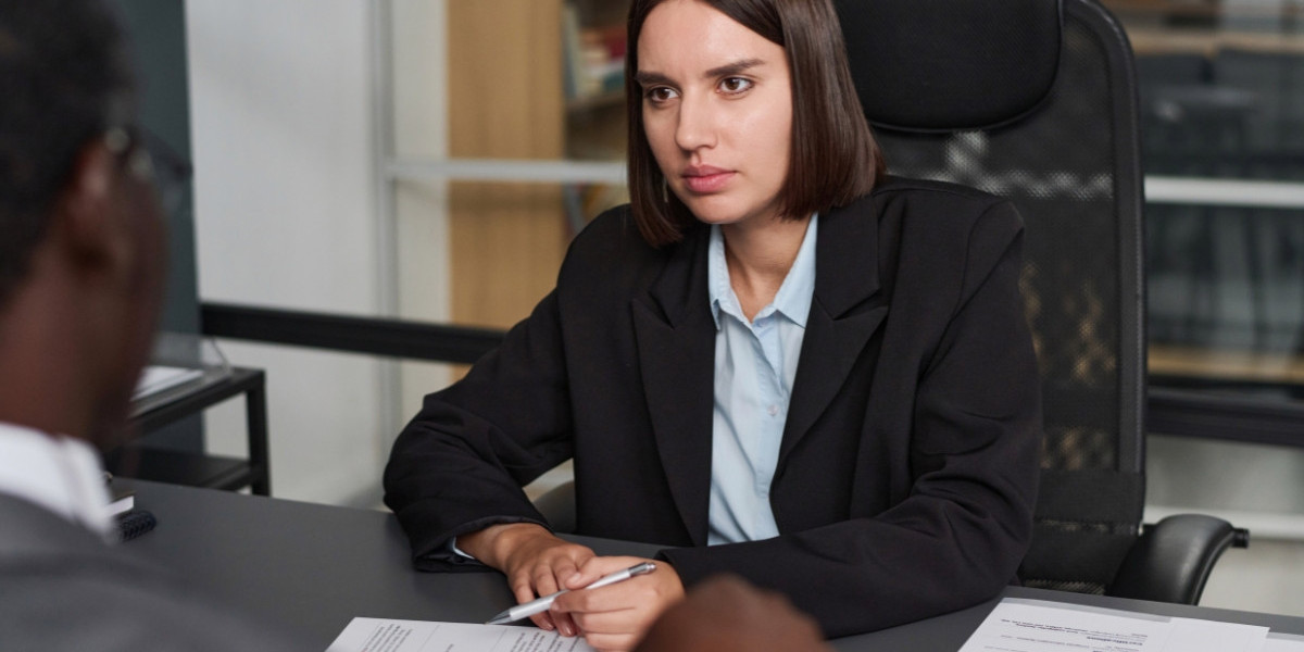 What Makes Australian Immigration Specialists Different from Agents?