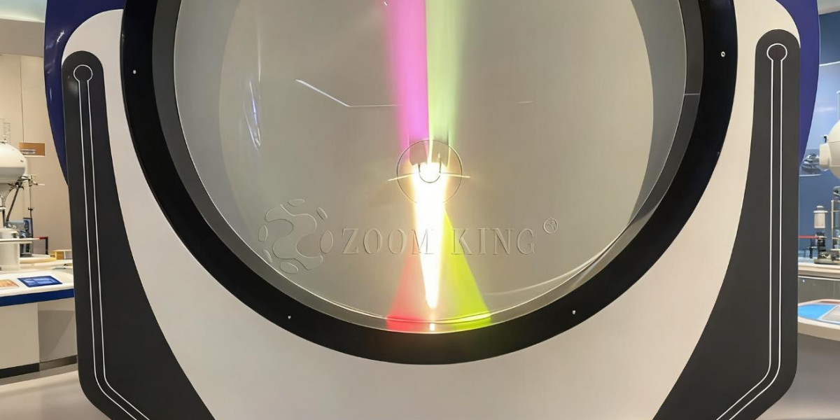 The Rise of Immersive Light Experiences: How Optics Exhibits Are Evolving in 2026